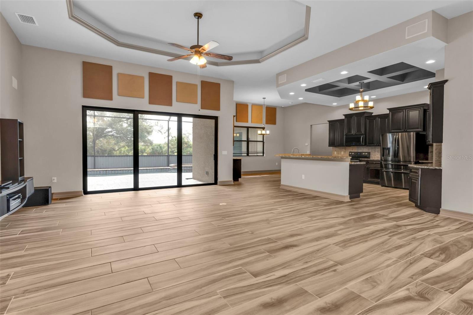19199 ROOSEVELT AVE, PORT CHARLOTTE, FL, 33954