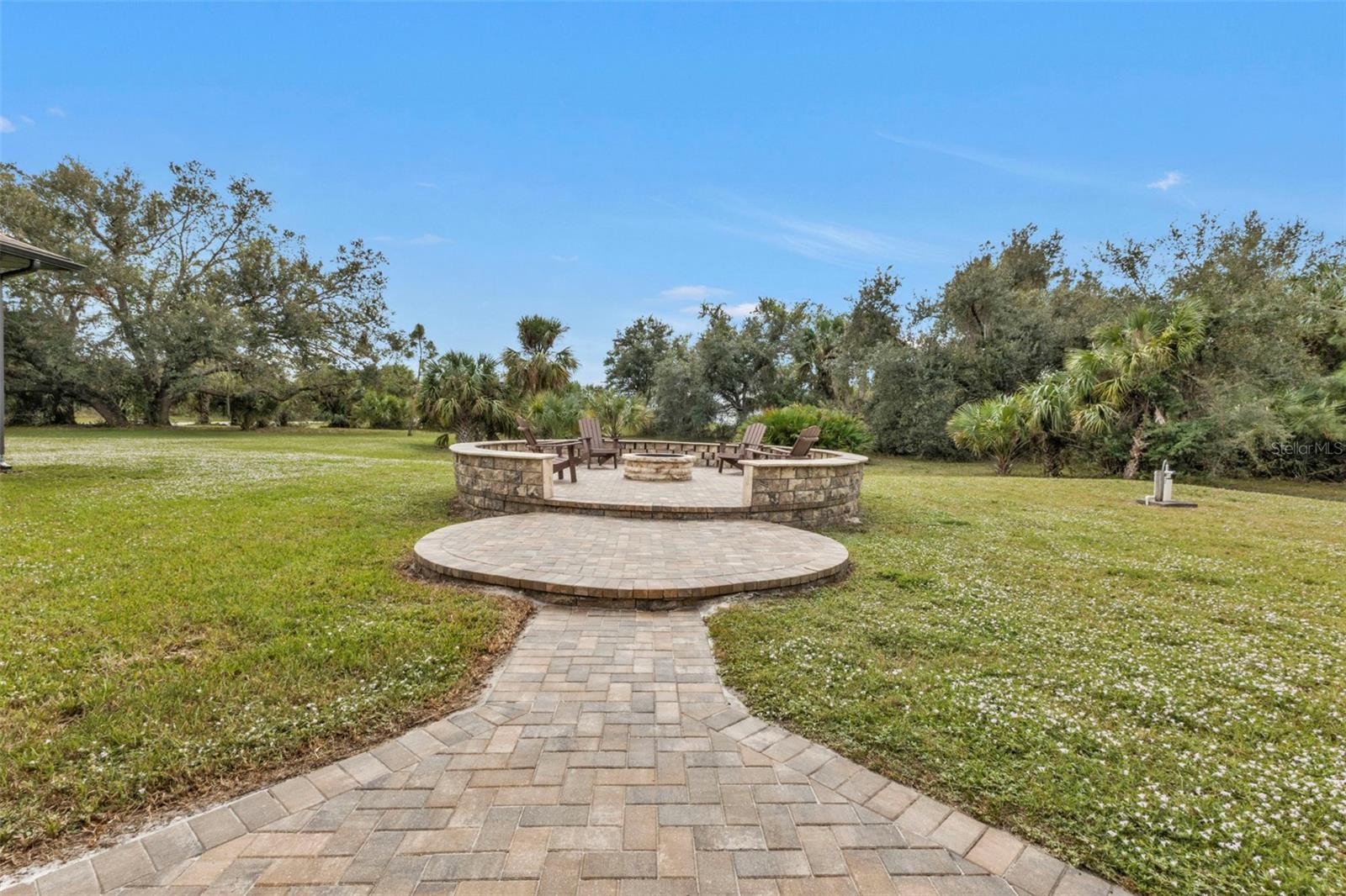 19199 ROOSEVELT AVE, PORT CHARLOTTE, FL, 33954