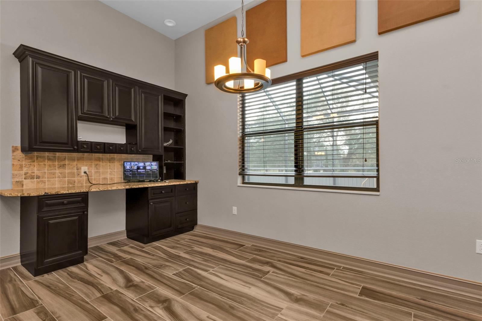 19199 ROOSEVELT AVE, PORT CHARLOTTE, FL, 33954