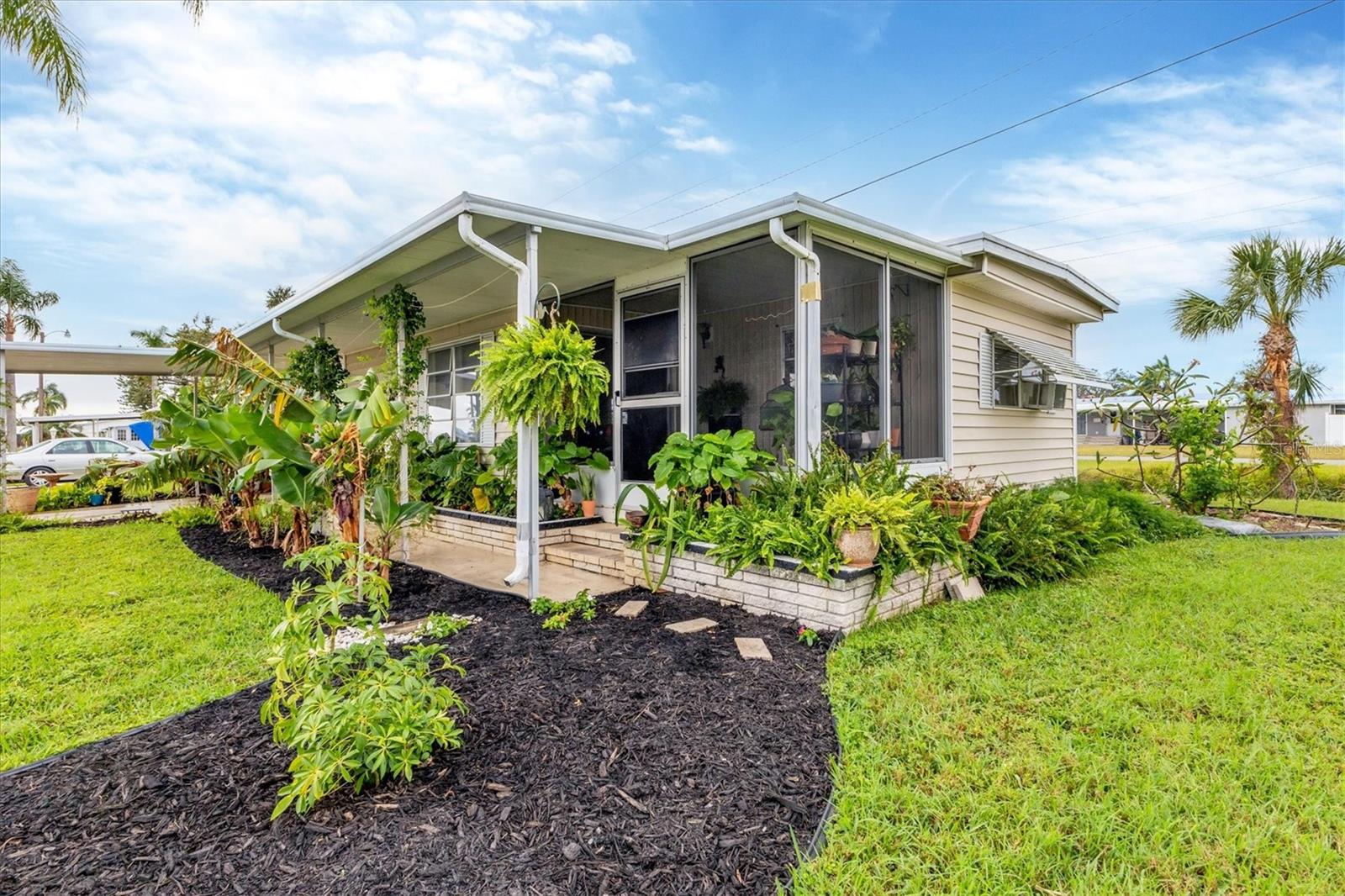 A4629687 Property Photo