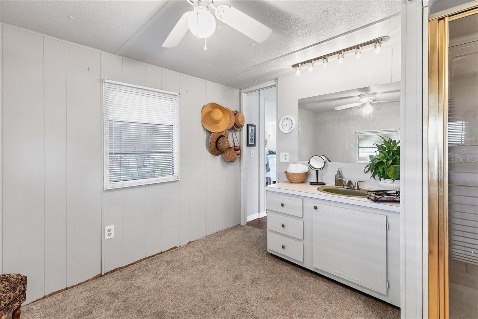 A4629687 Property Photo