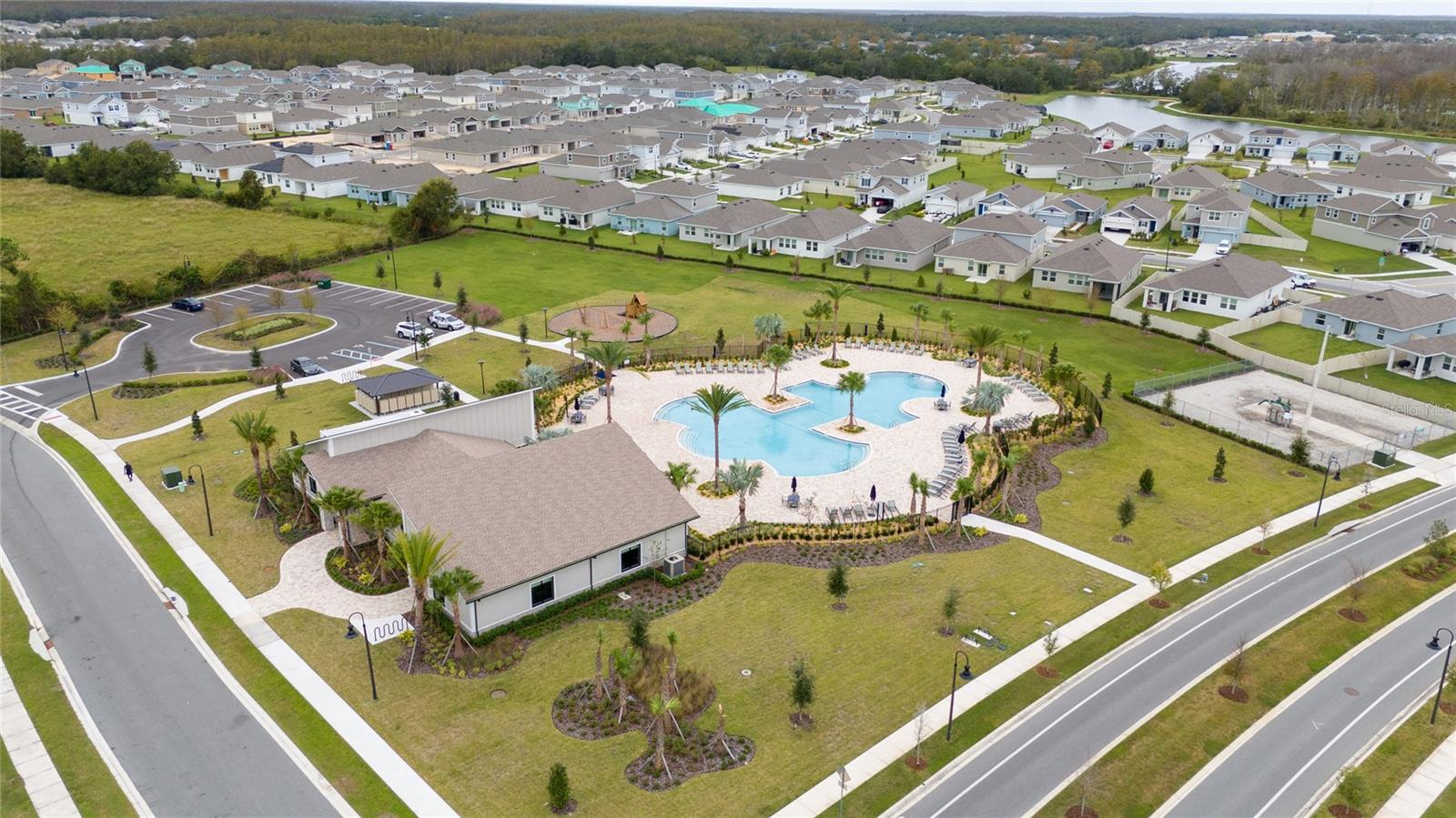 2002 MYRTLE PINE ST #1, KISSIMMEE, FL, 34746