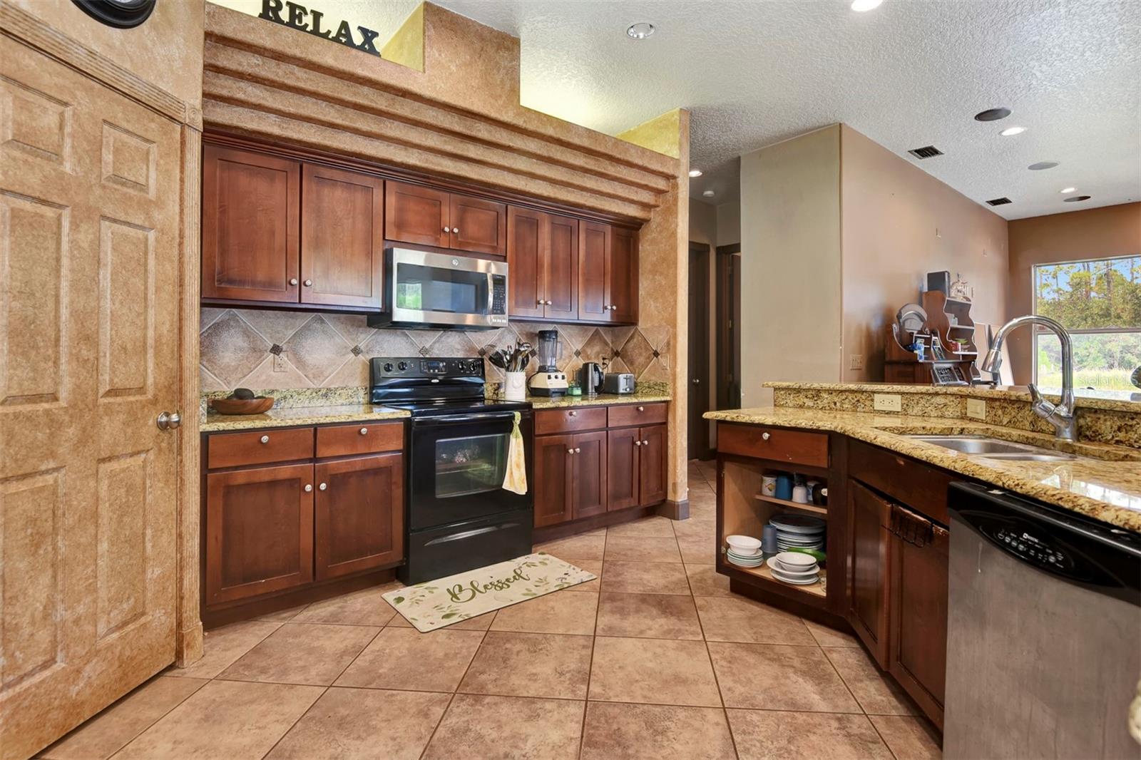 3521 RED BARN LN, ORMOND BEACH, FL, 32174