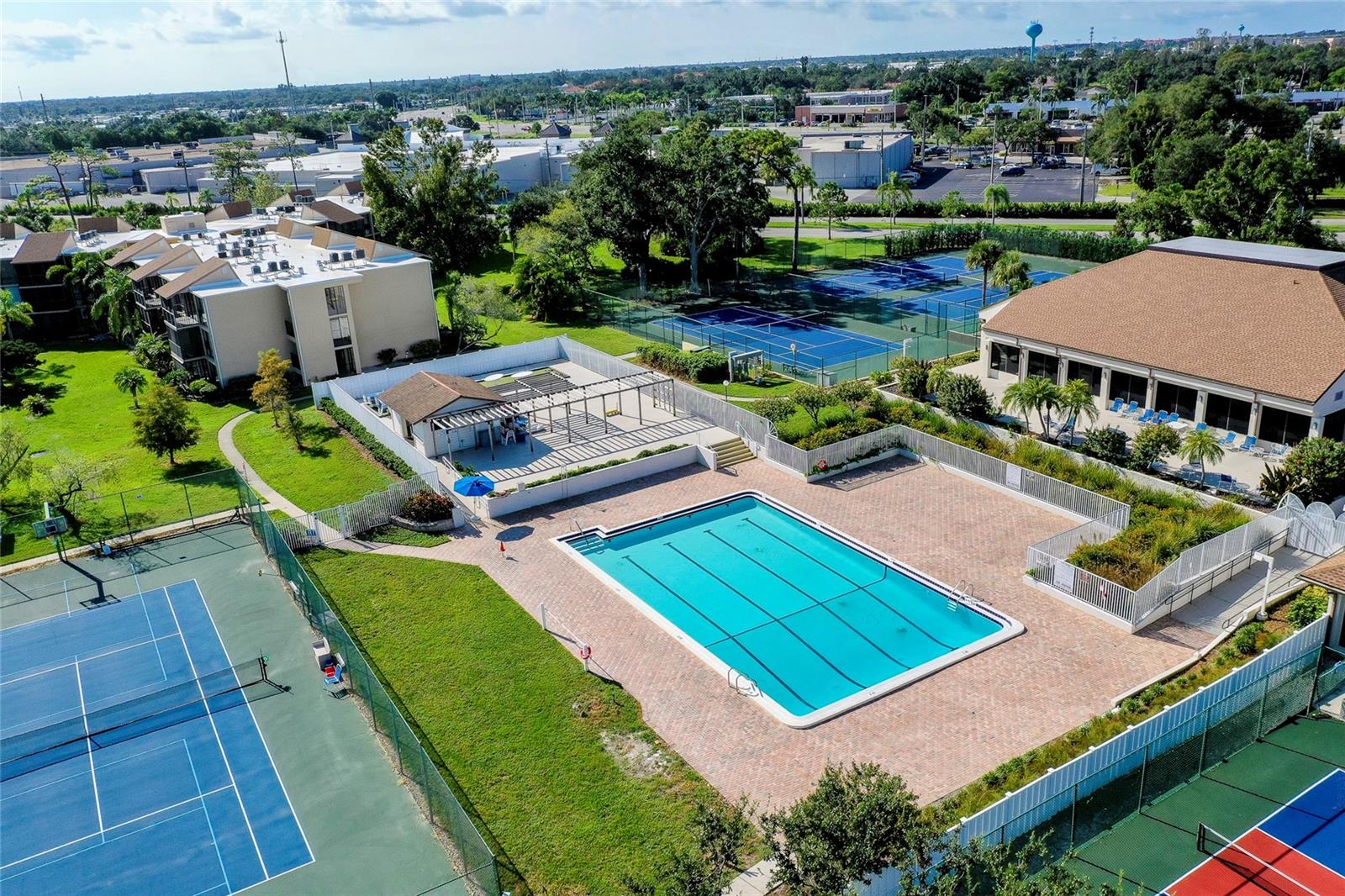 1040 BIRD BAY WAY #283 BLD 40 #283, VENICE, FL, 34293
