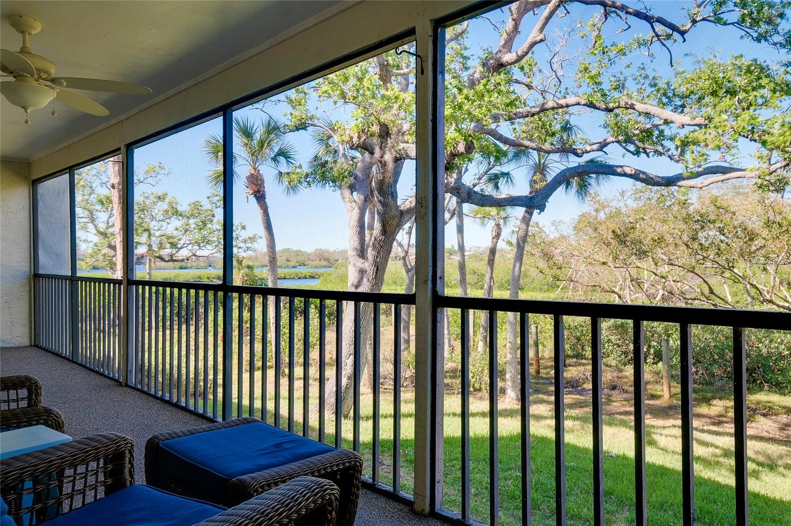 1040 BIRD BAY WAY #283 BLD 40 #283, VENICE, FL, 34293