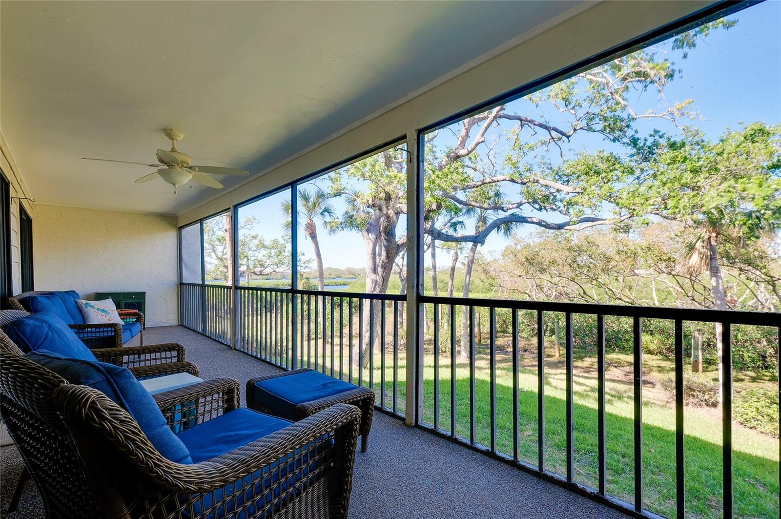 1040 BIRD BAY WAY #283 BLD 40 #283, VENICE, FL, 34293