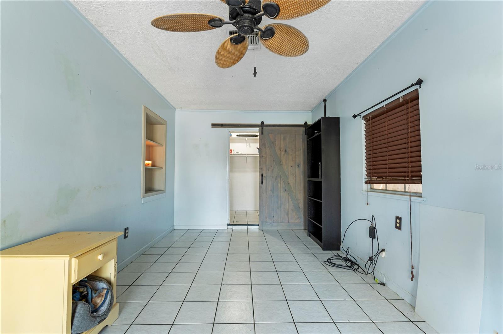 6 ROSALIE OAKS BLVD, LAKE WALES, FL, 33898