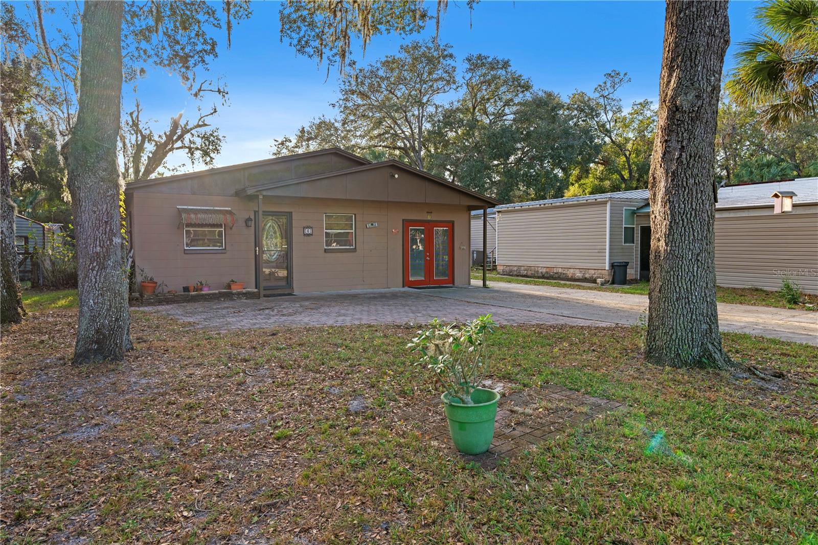 6 ROSALIE OAKS BLVD, LAKE WALES, FL, 33898