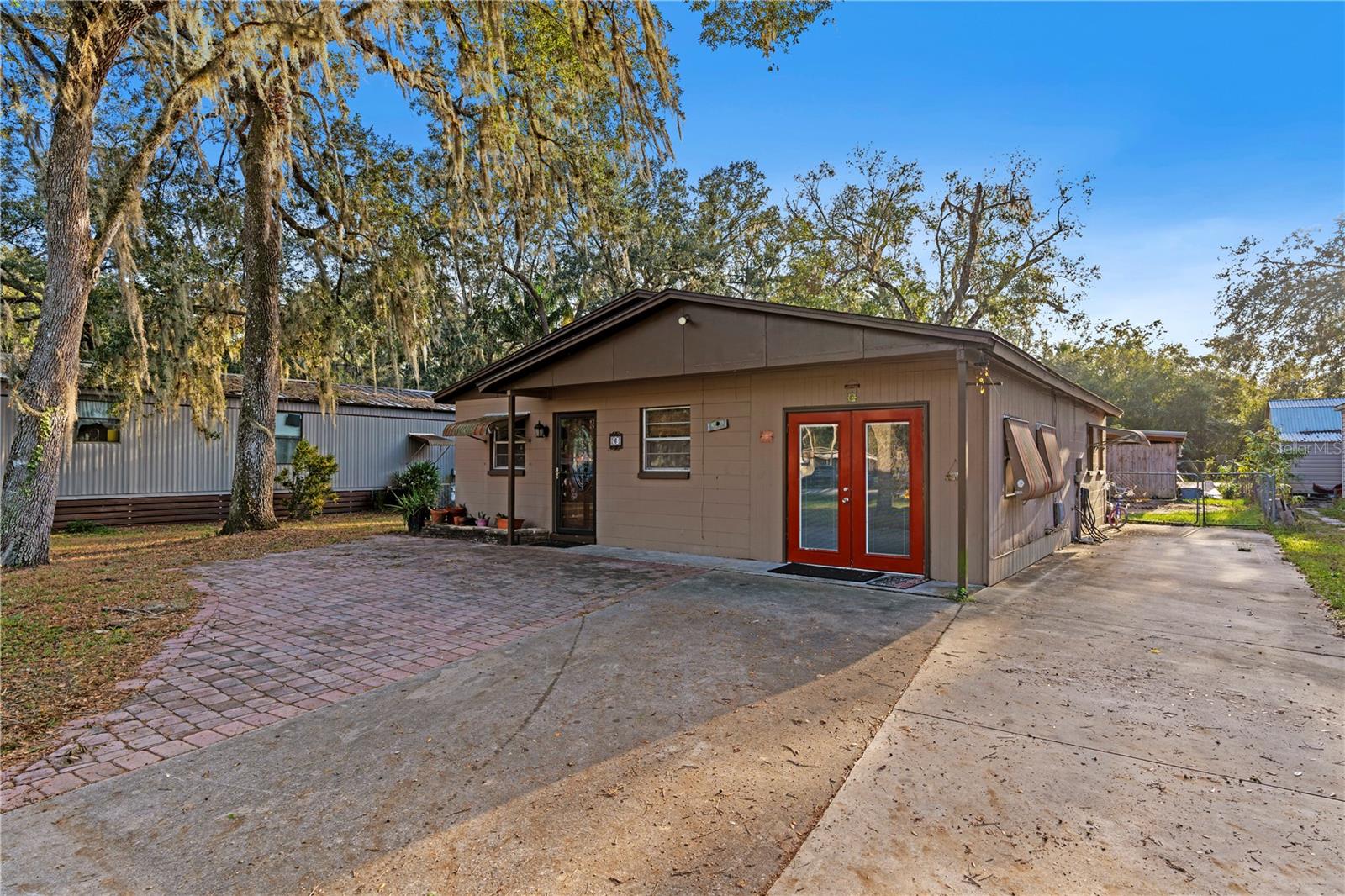 6 ROSALIE OAKS BLVD, LAKE WALES, FL, 33898