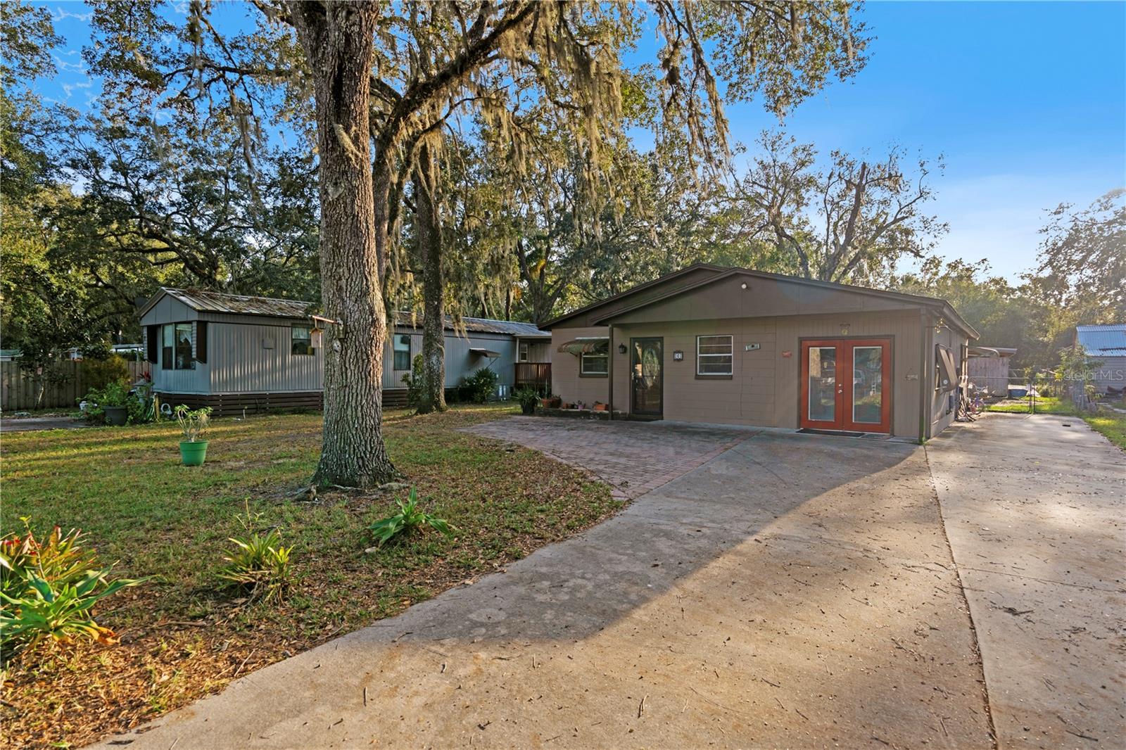 6 ROSALIE OAKS BLVD, LAKE WALES, FL, 33898