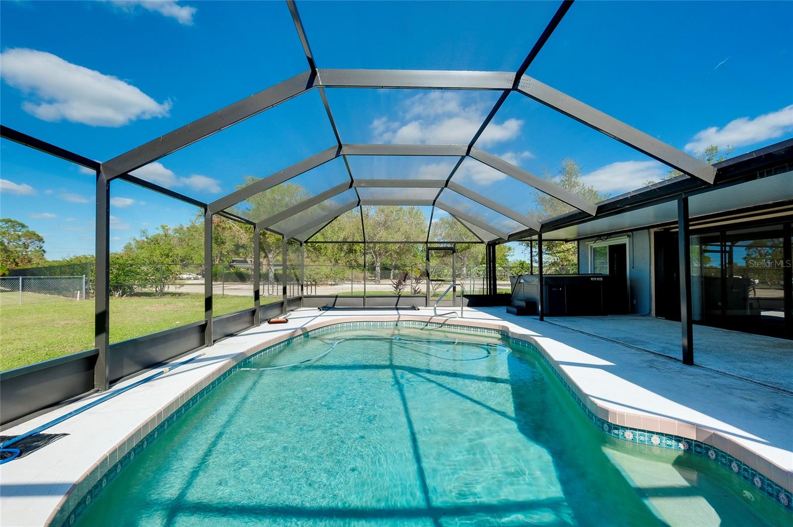 4625 PAN AMERICAN BLVD, NORTH PORT, FL, 34287