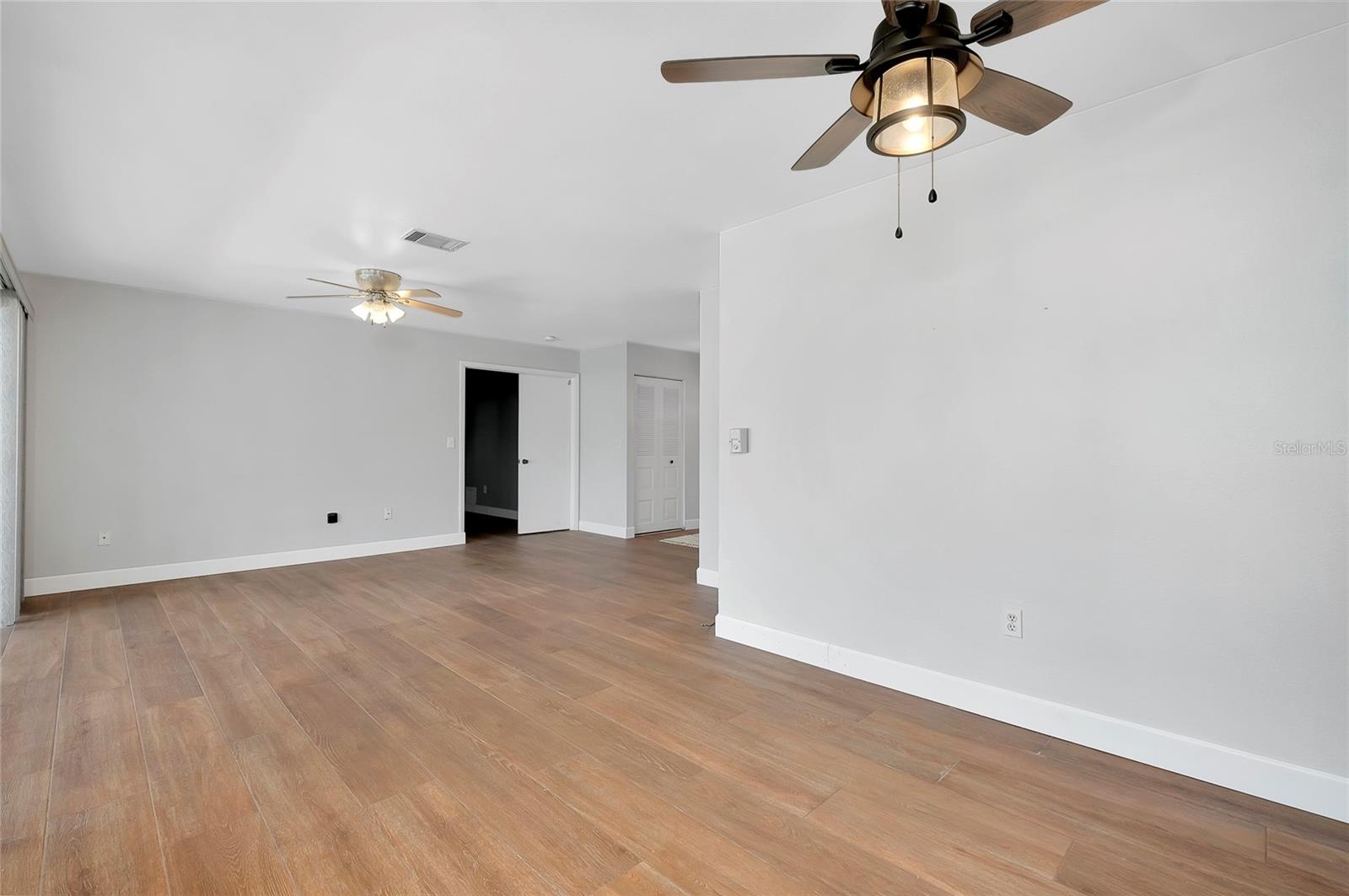 4625 PAN AMERICAN BLVD, NORTH PORT, FL, 34287