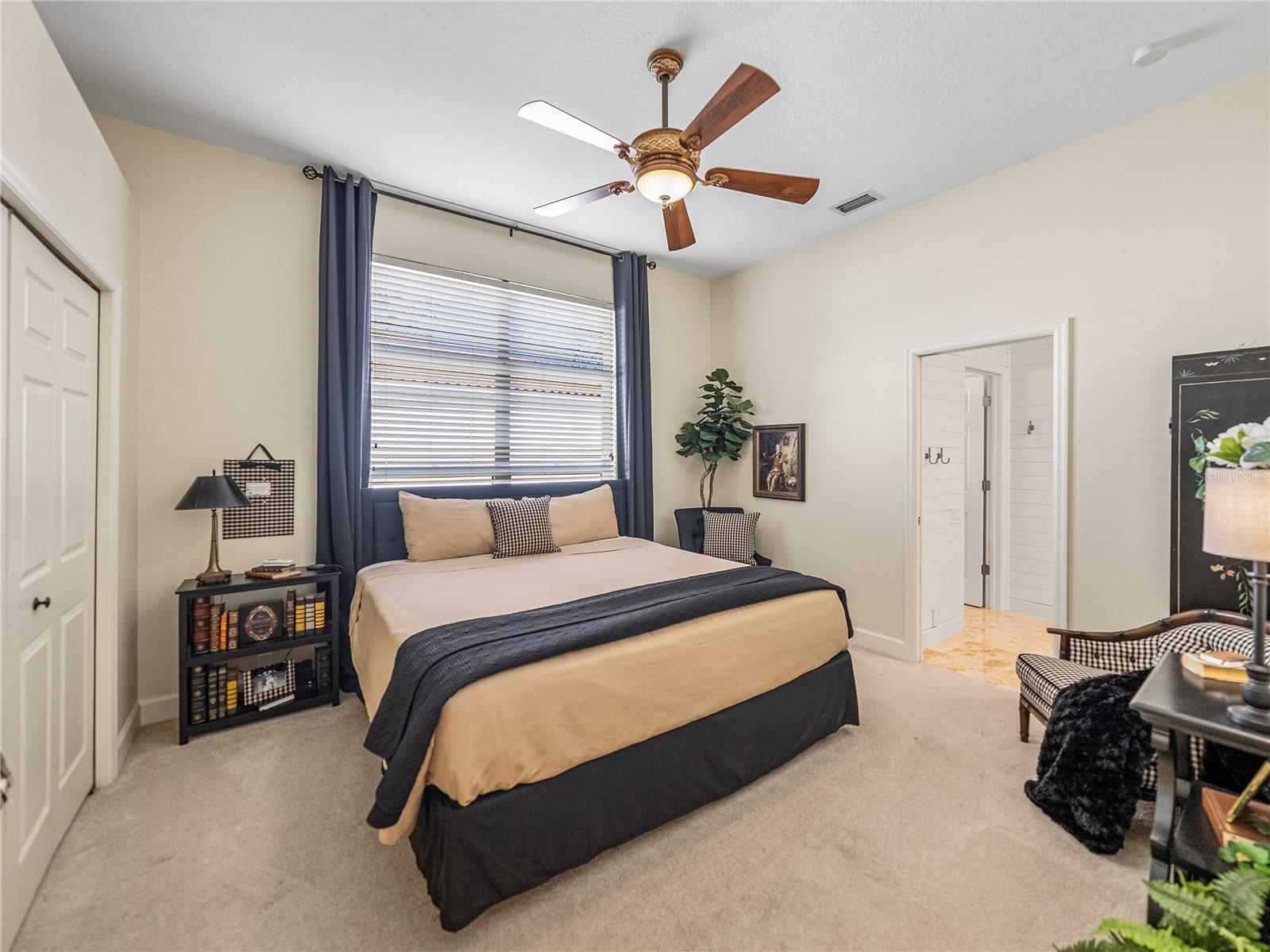 5212 GOLF LINKS BLVD, ZEPHYRHILLS, FL, 33541