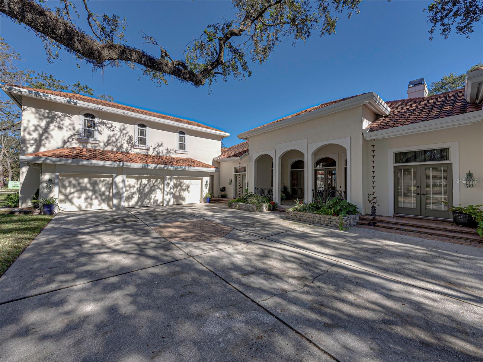5212 GOLF LINKS BLVD, ZEPHYRHILLS, FL, 33541