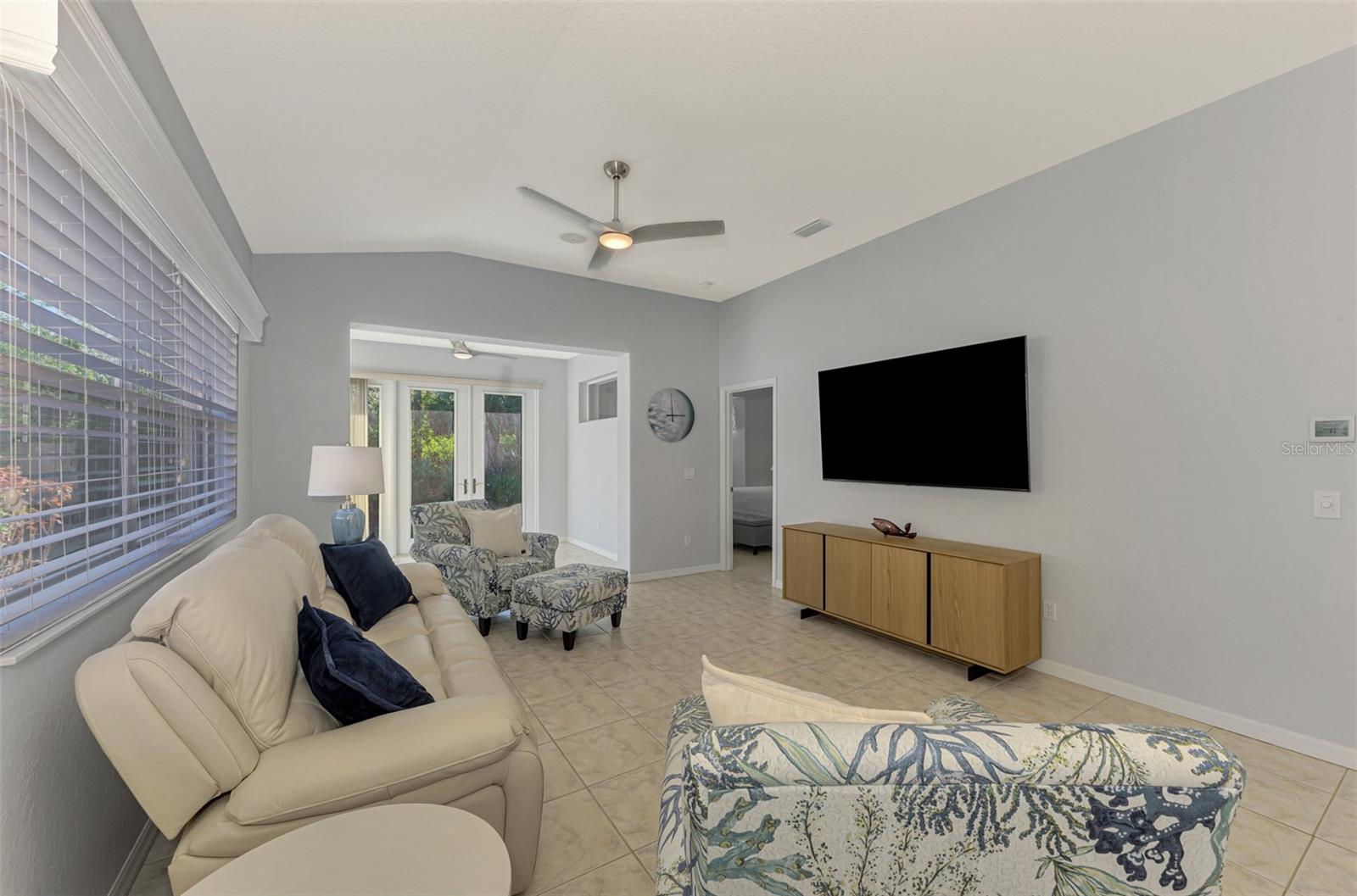 225 AUBURN WOODS CIR, VENICE, FL, 34292