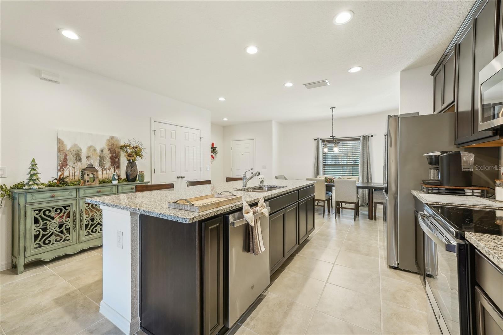 439 ANNABELLE WAY, DAVENPORT, FL, 33837