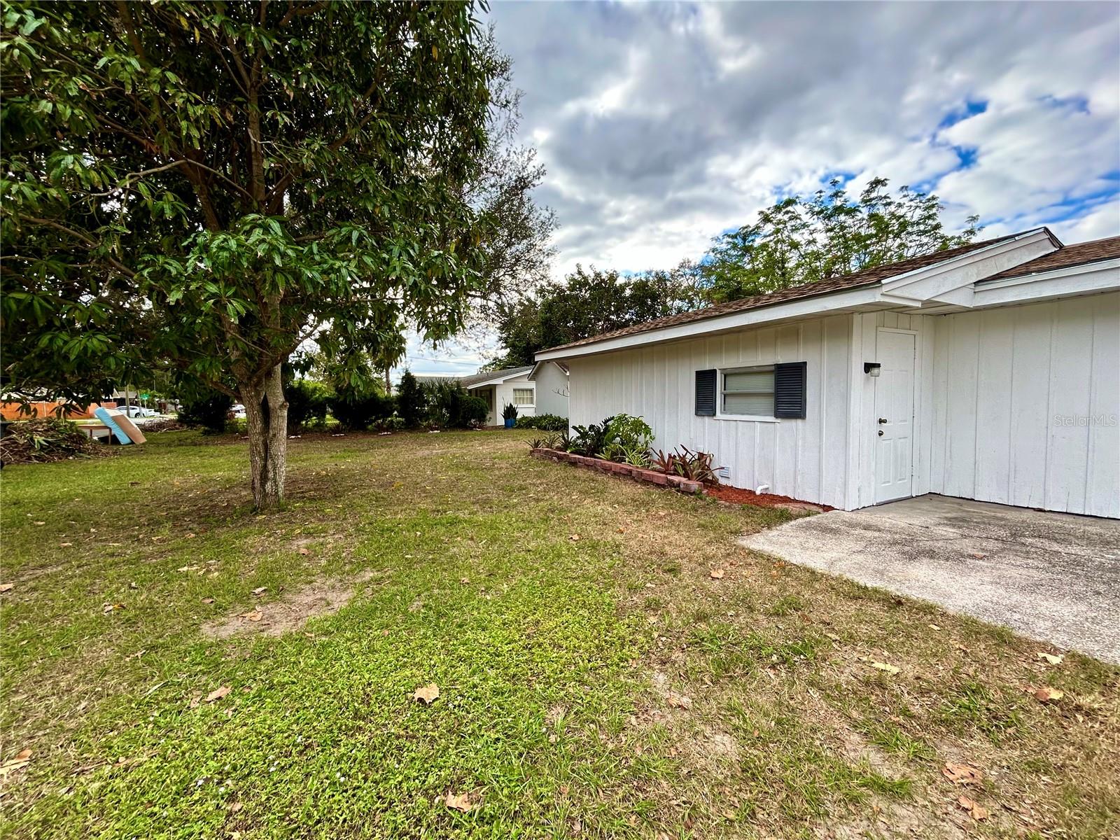 217 W LAKE INA DR, WINTER HAVEN, FL, 33884
