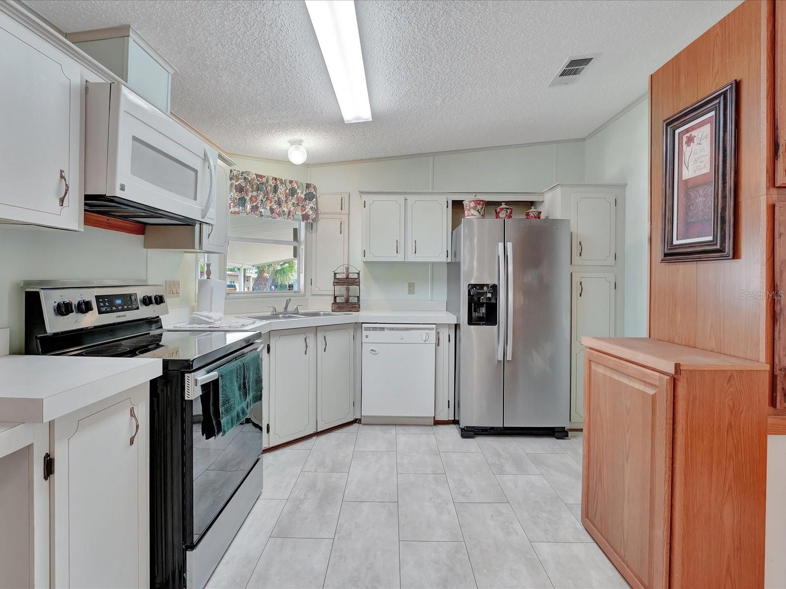 118 SAINT PIERRES WAY, APOLLO BEACH, FL, 33572