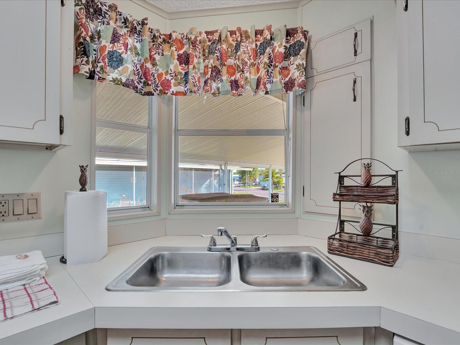 118 SAINT PIERRES WAY, APOLLO BEACH, FL, 33572