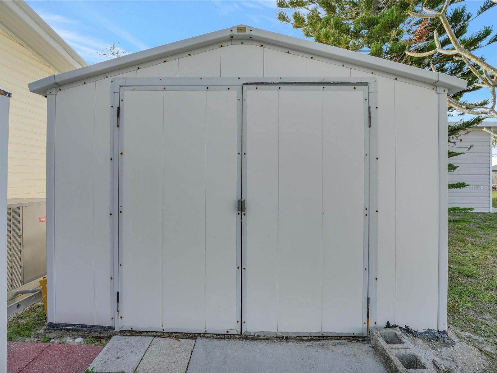 118 SAINT PIERRES WAY, APOLLO BEACH, FL, 33572