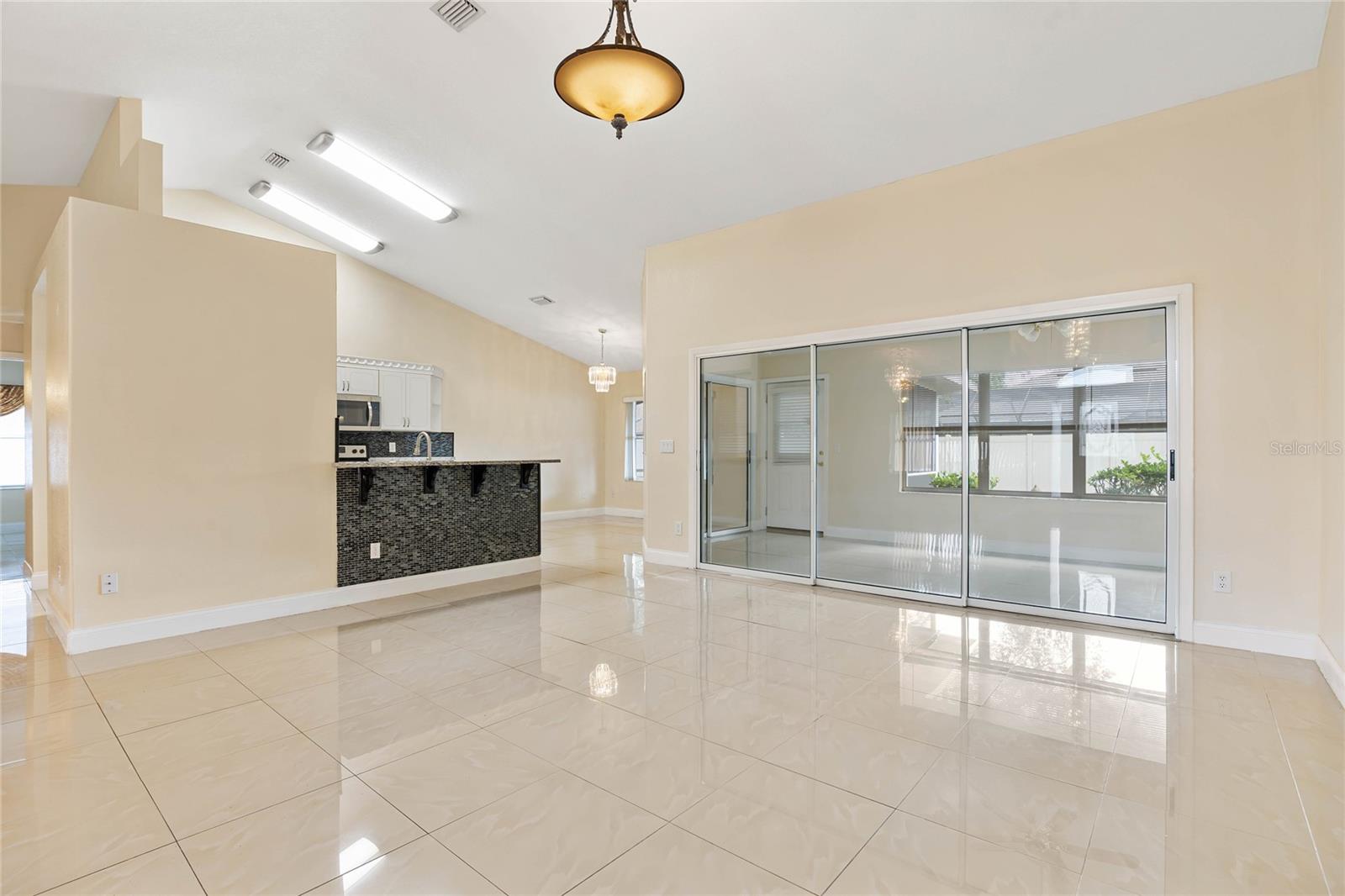5 WILD ROSE PL, PALM COAST, FL, 32164