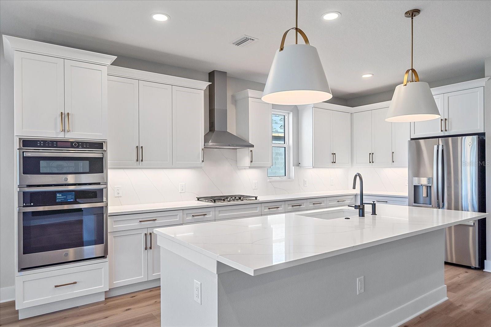 8387 WINDBOUND CT, SARASOTA, FL, 34240