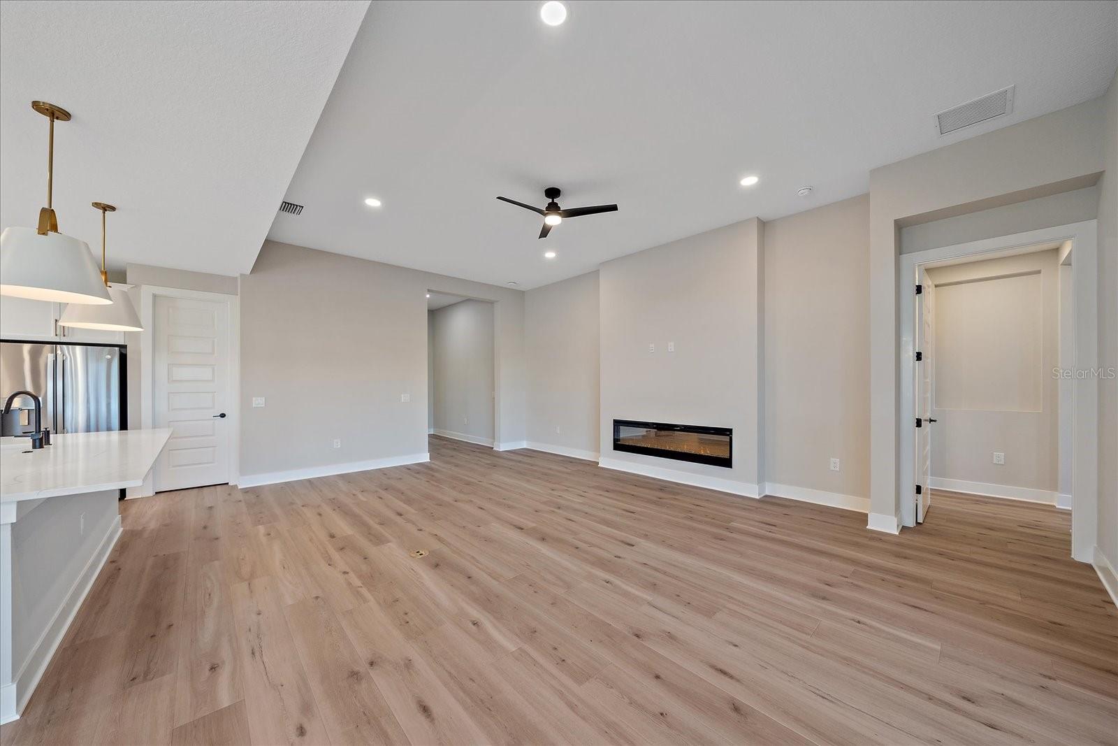 8387 WINDBOUND CT, SARASOTA, FL, 34240