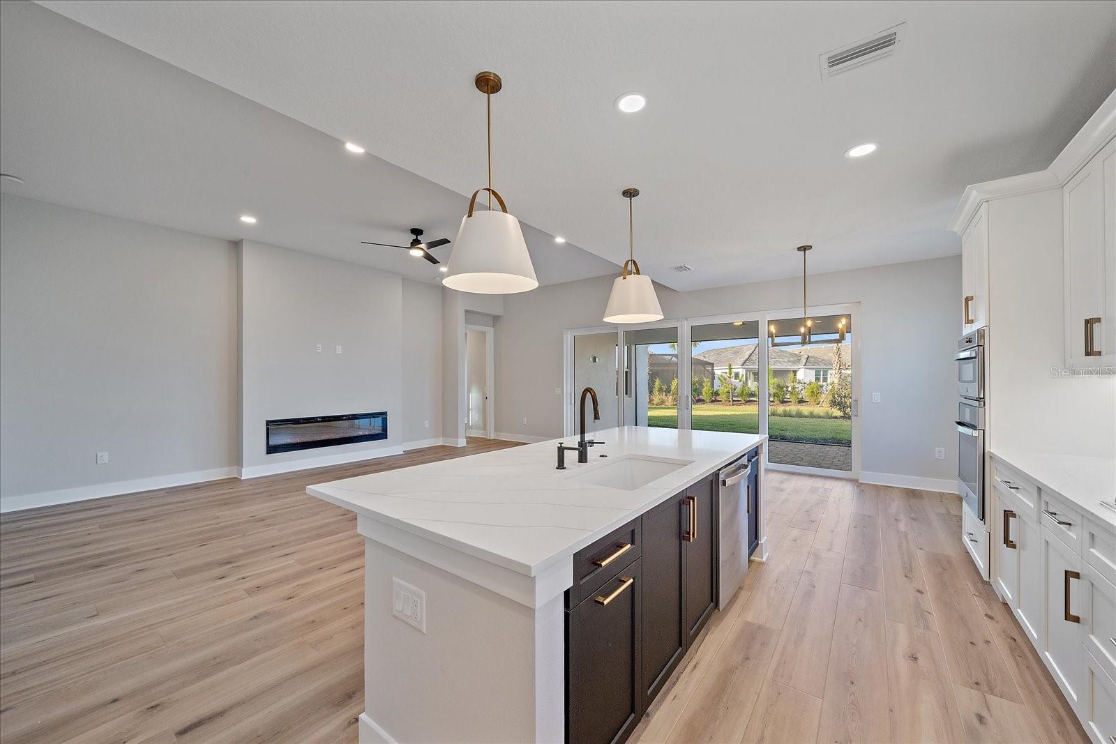 8387 WINDBOUND CT, SARASOTA, FL, 34240