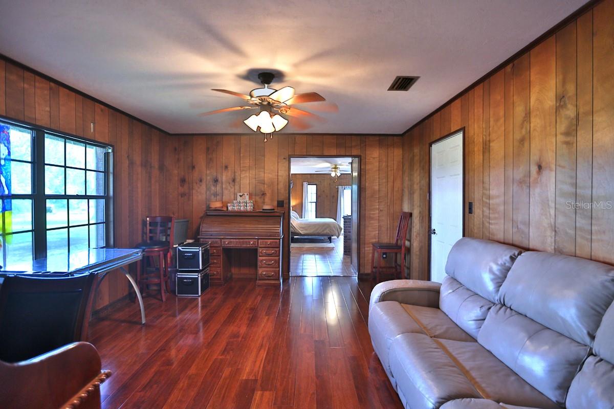 18108 SE COUNTY ROAD 2082, HAWTHORNE, FL, 32640