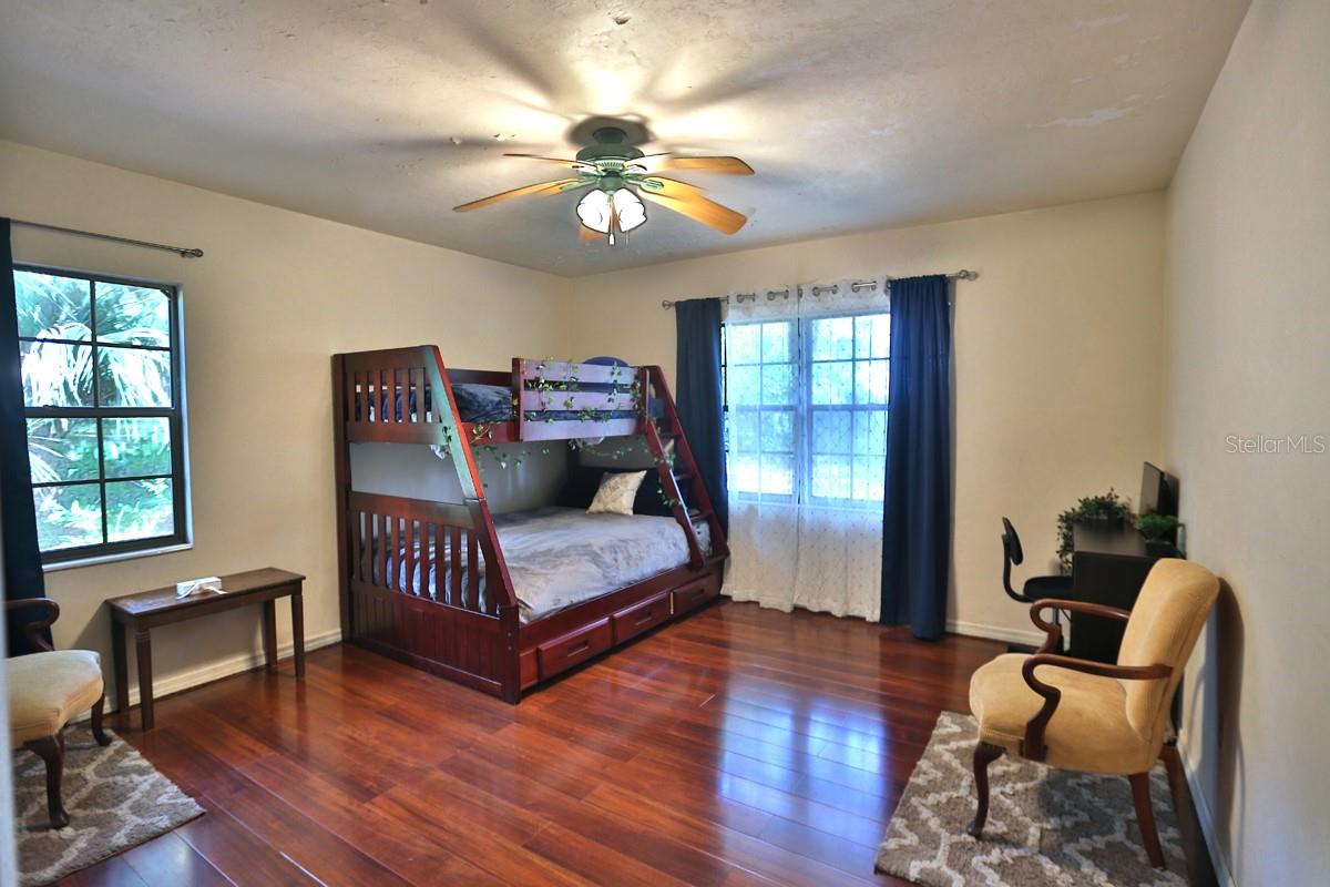 18108 SE COUNTY ROAD 2082, HAWTHORNE, FL, 32640