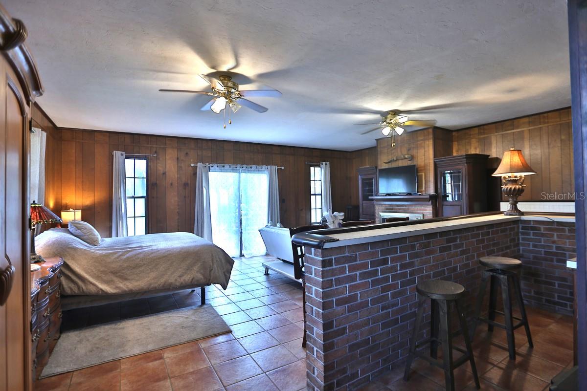 18108 SE COUNTY ROAD 2082, HAWTHORNE, FL, 32640