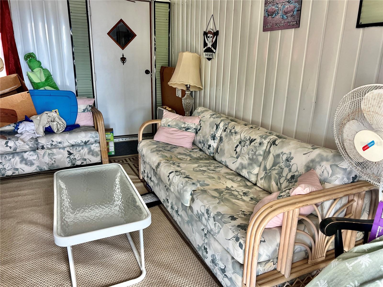 TB8322645 Property Photo