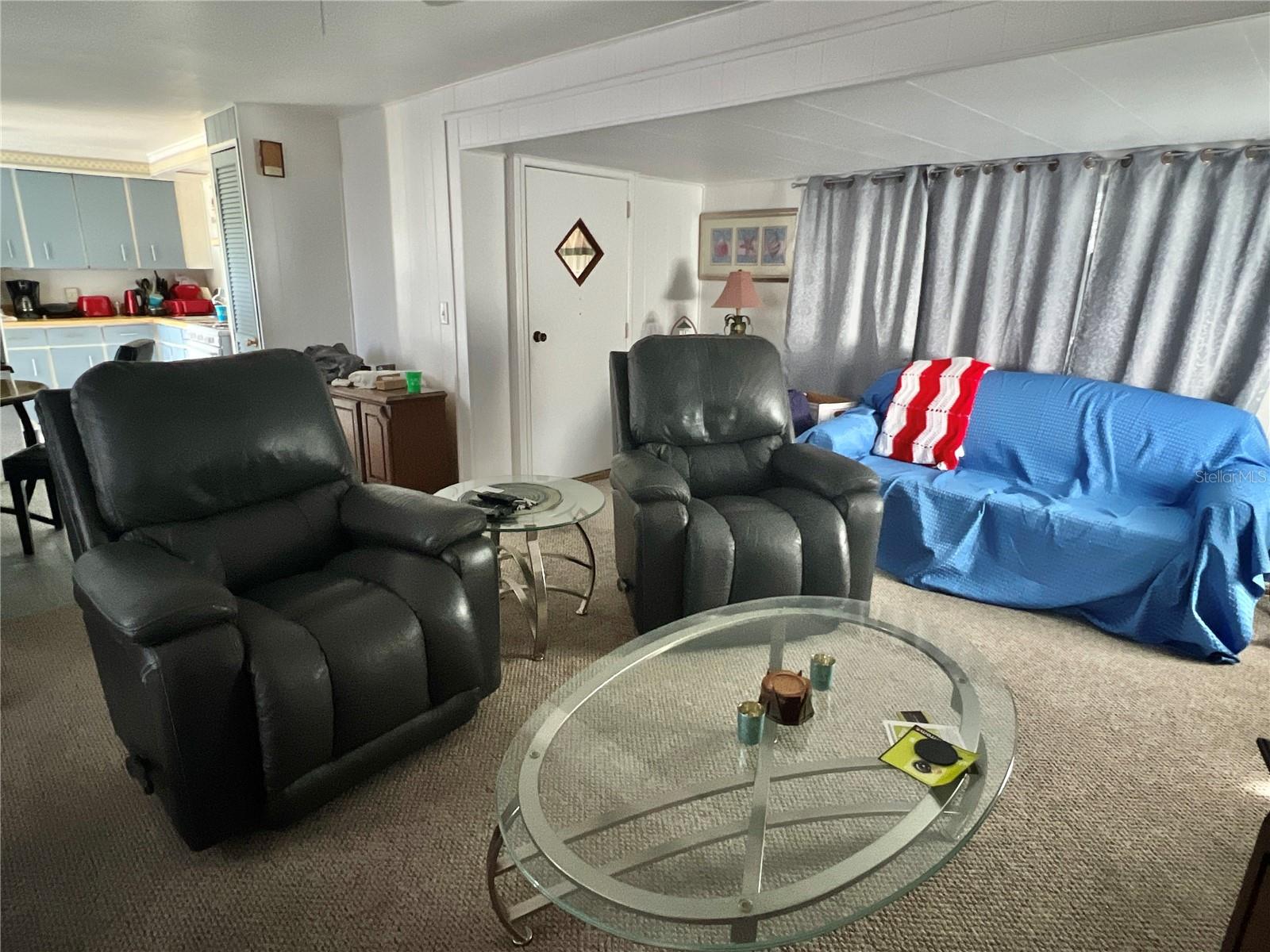 TB8322645 Property Photo