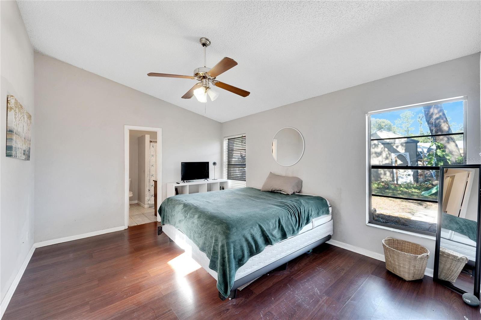 2018 HELM LN, VALRICO, FL, 33594