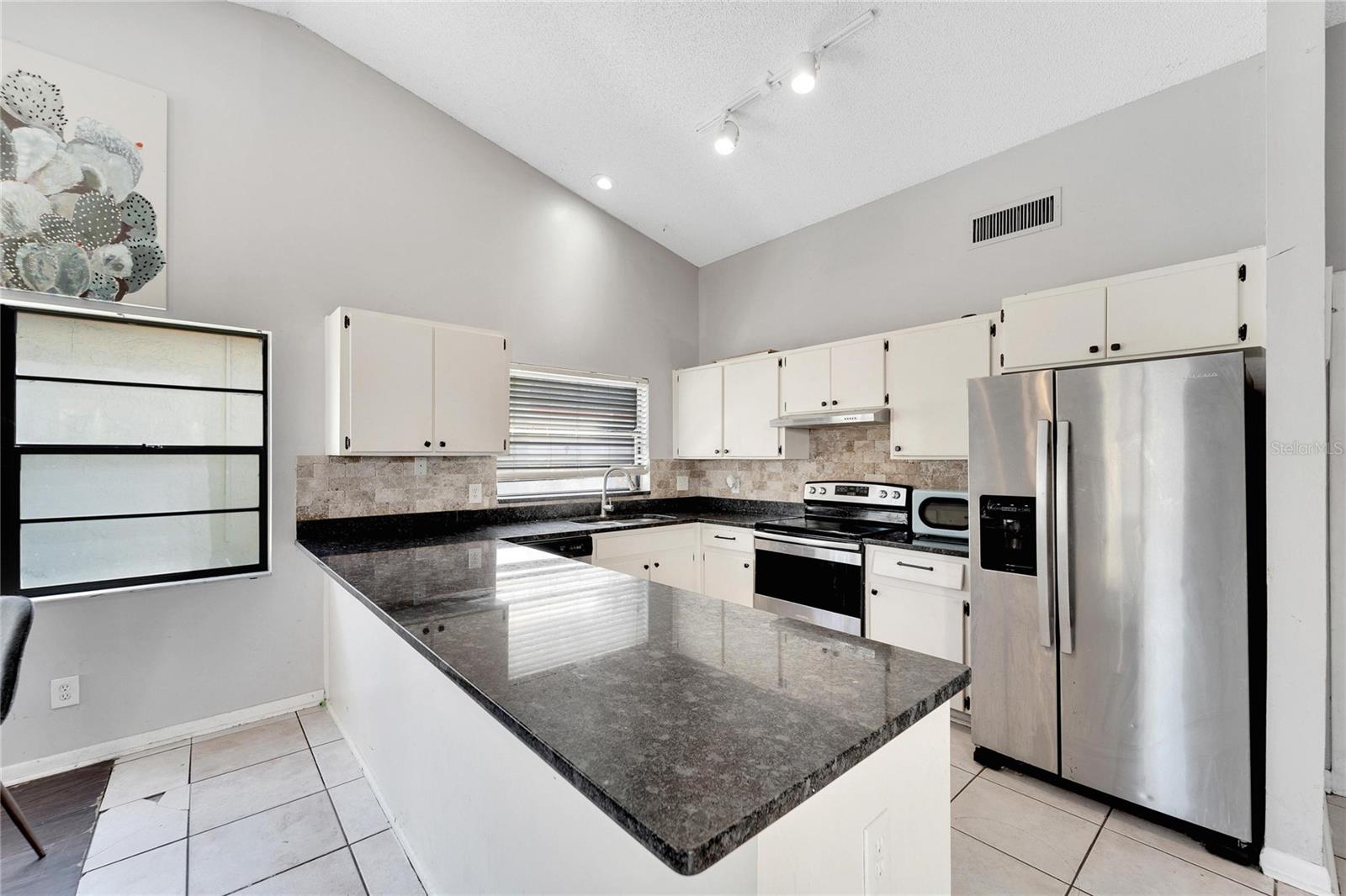 2018 HELM LN, VALRICO, FL, 33594