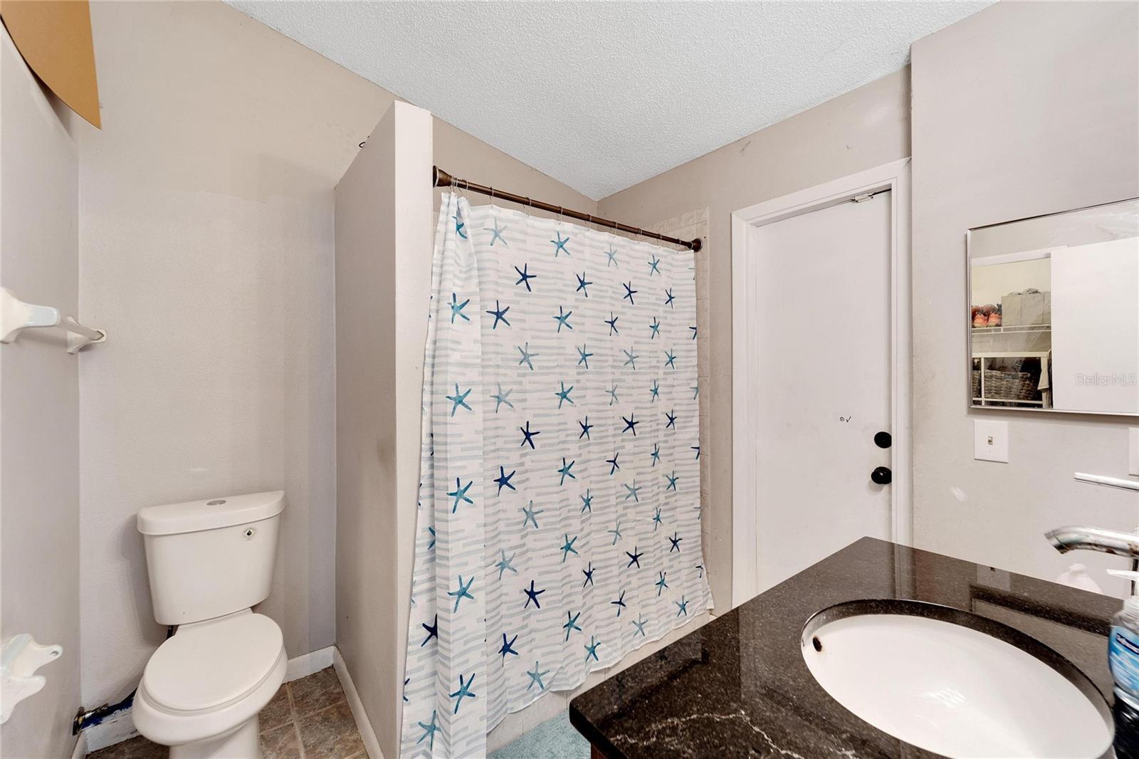 2018 HELM LN, VALRICO, FL, 33594