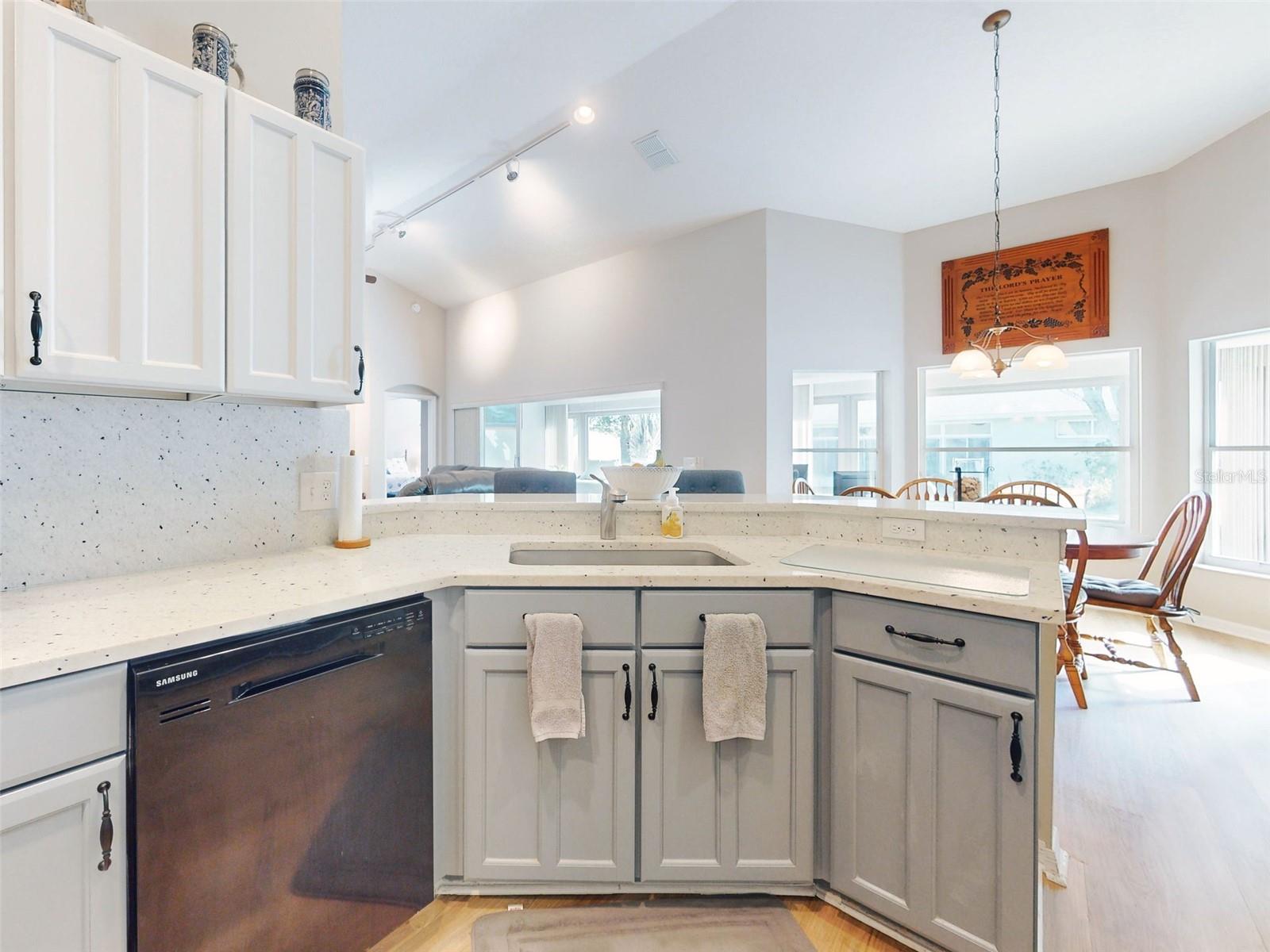 27018 NATURE VIEW ST, LEESBURG, FL, 34748