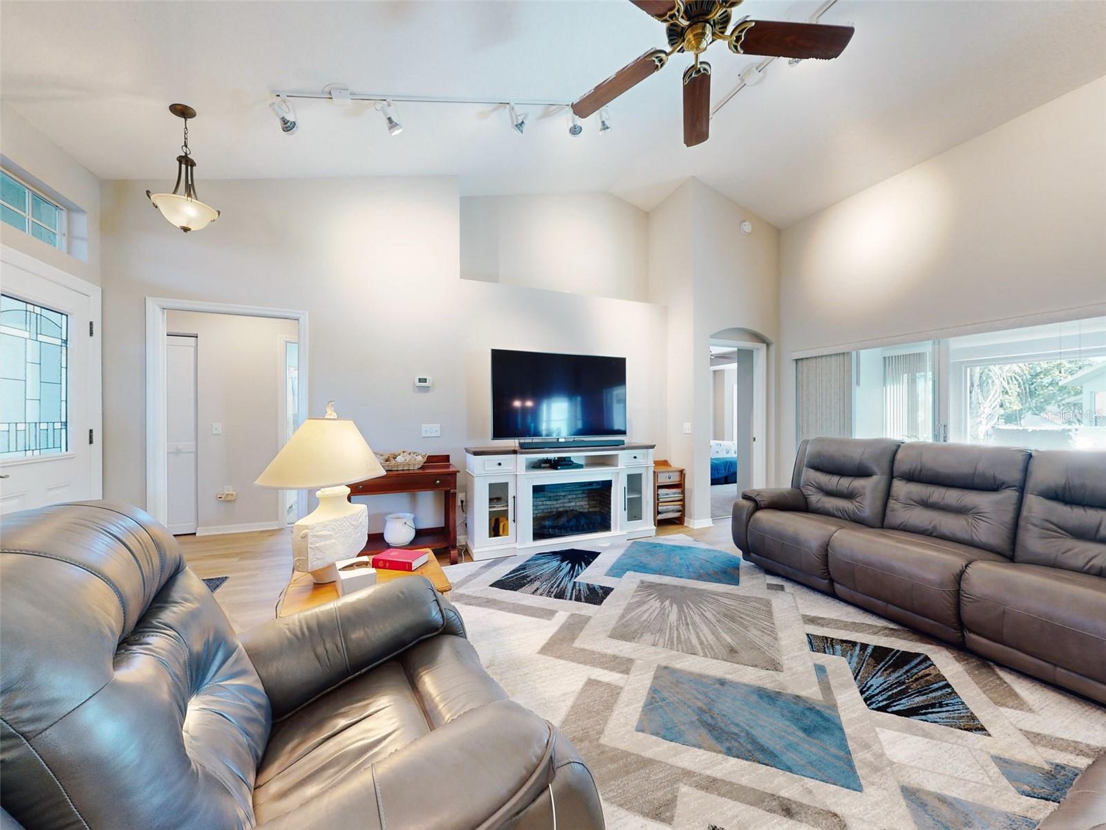 27018 NATURE VIEW ST, LEESBURG, FL, 34748