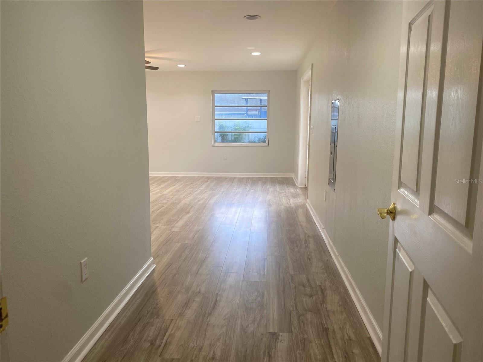 1881 OAK PARK DR N, CLEARWATER, FL, 33764