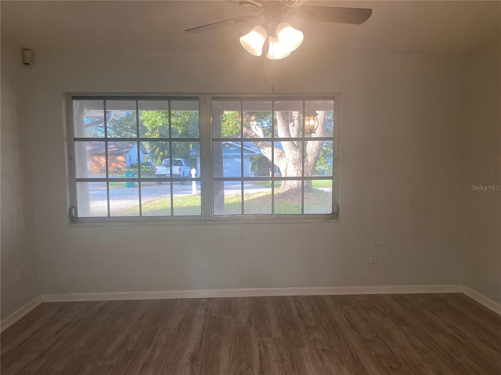 1881 OAK PARK DR N, CLEARWATER, FL, 33764