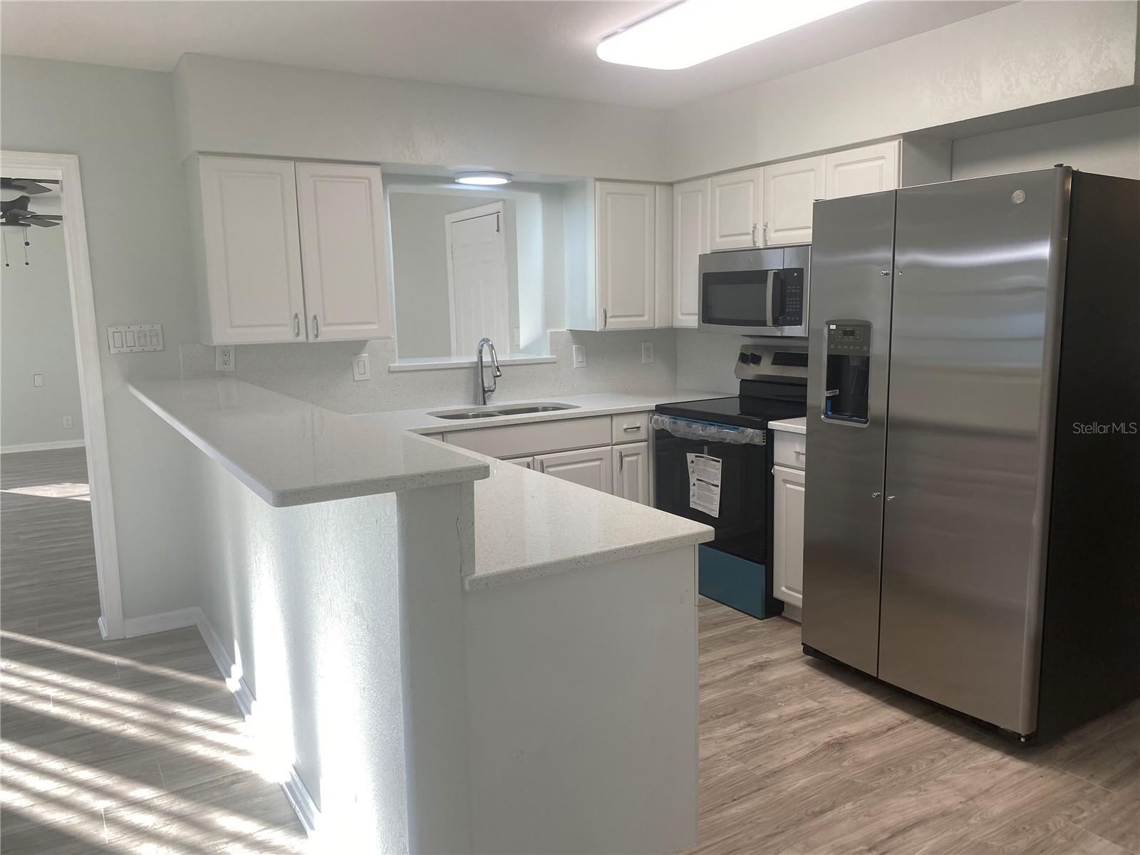 1881 OAK PARK DR N, CLEARWATER, FL, 33764
