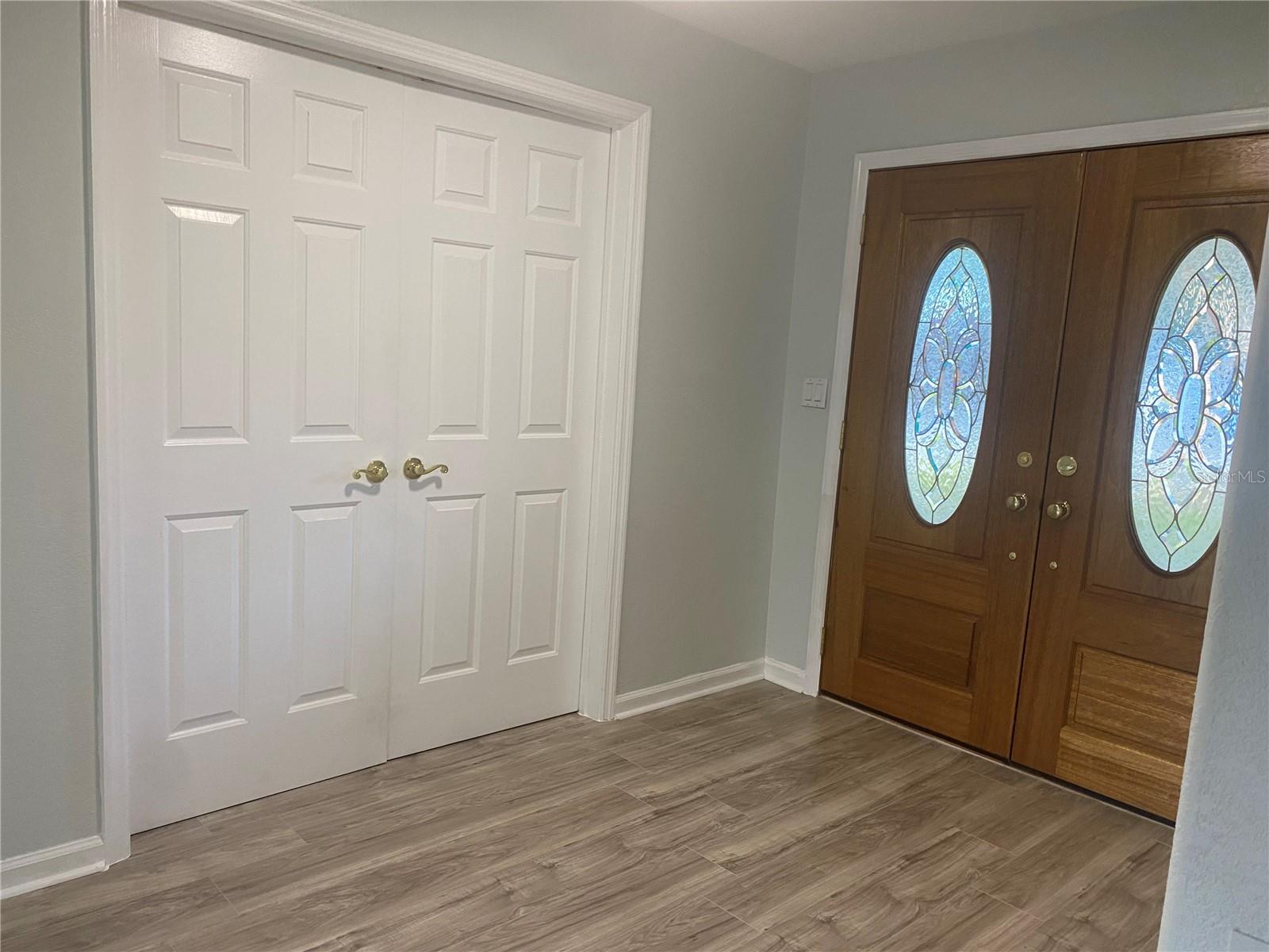 1881 OAK PARK DR N, CLEARWATER, FL, 33764