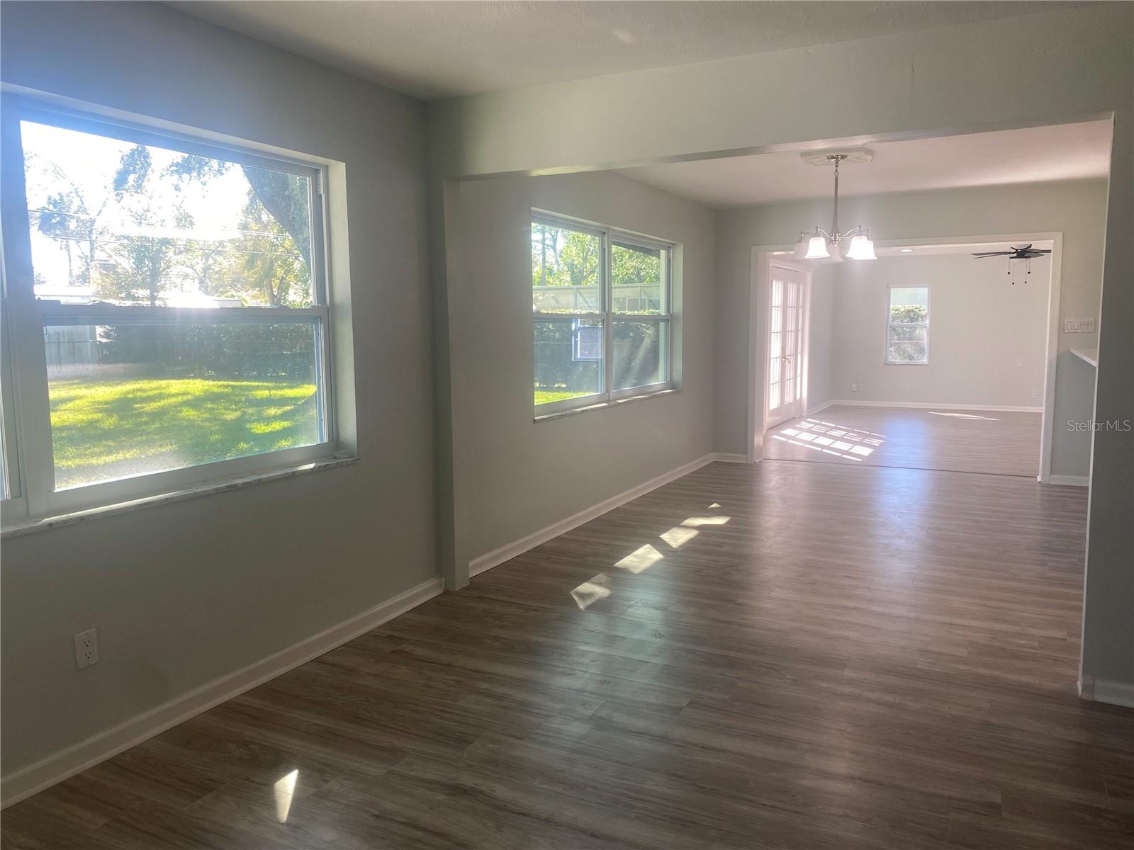 1881 OAK PARK DR N, CLEARWATER, FL, 33764