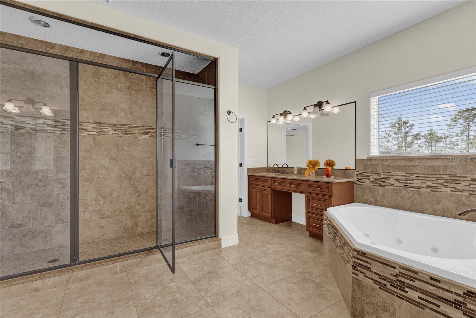 19206 ROBERTSON ST, ORLANDO, FL, 32833