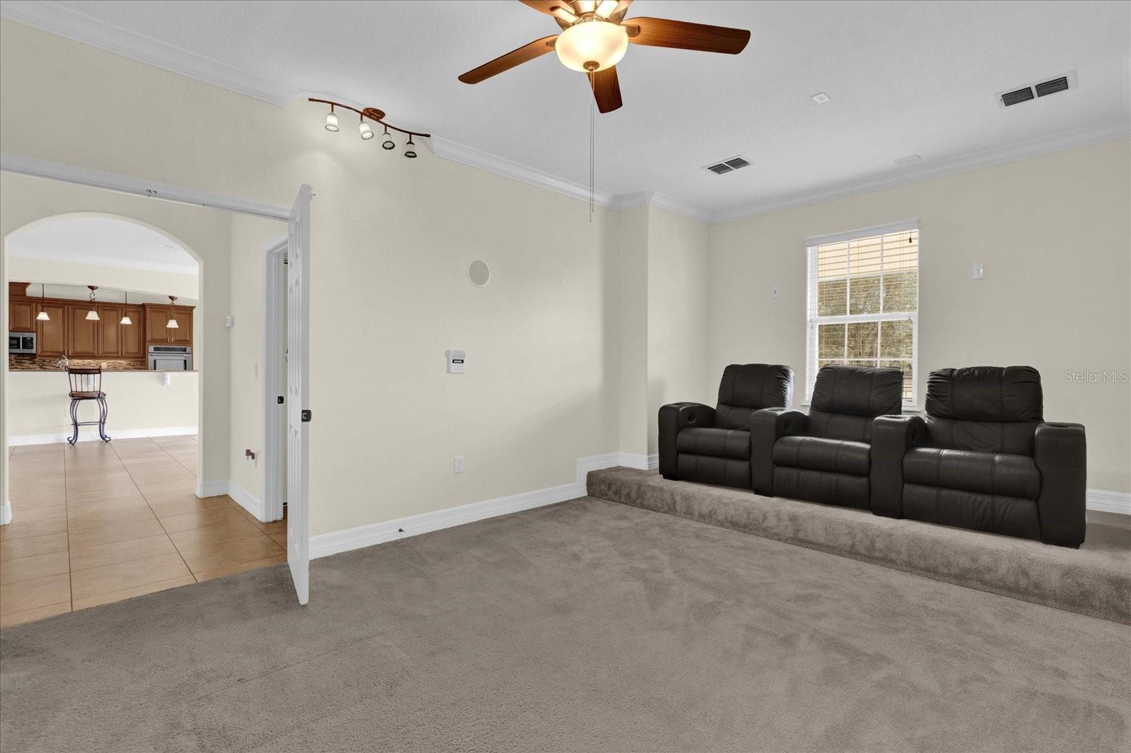 19206 ROBERTSON ST, ORLANDO, FL, 32833