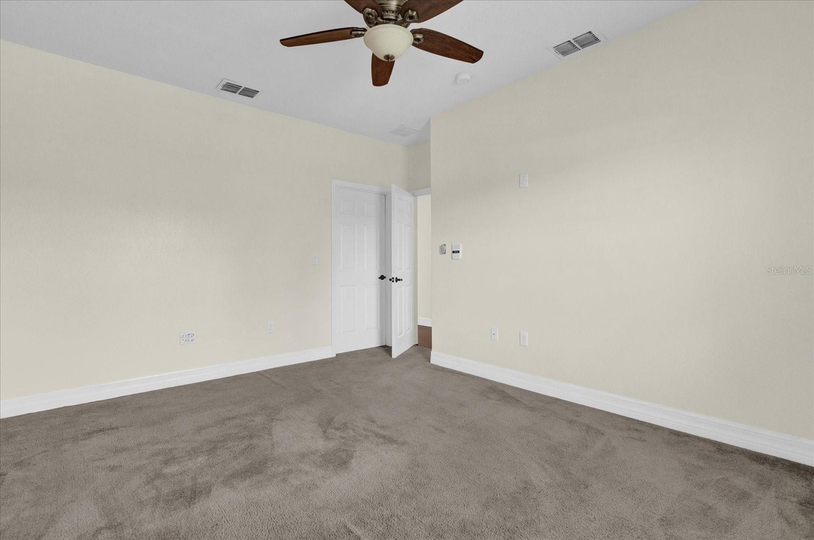 19206 ROBERTSON ST, ORLANDO, FL, 32833