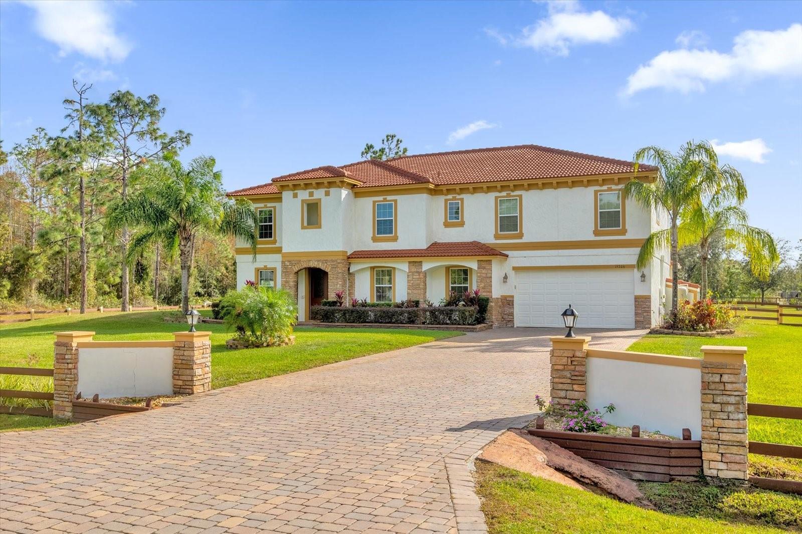 19206 ROBERTSON ST, ORLANDO, FL, 32833