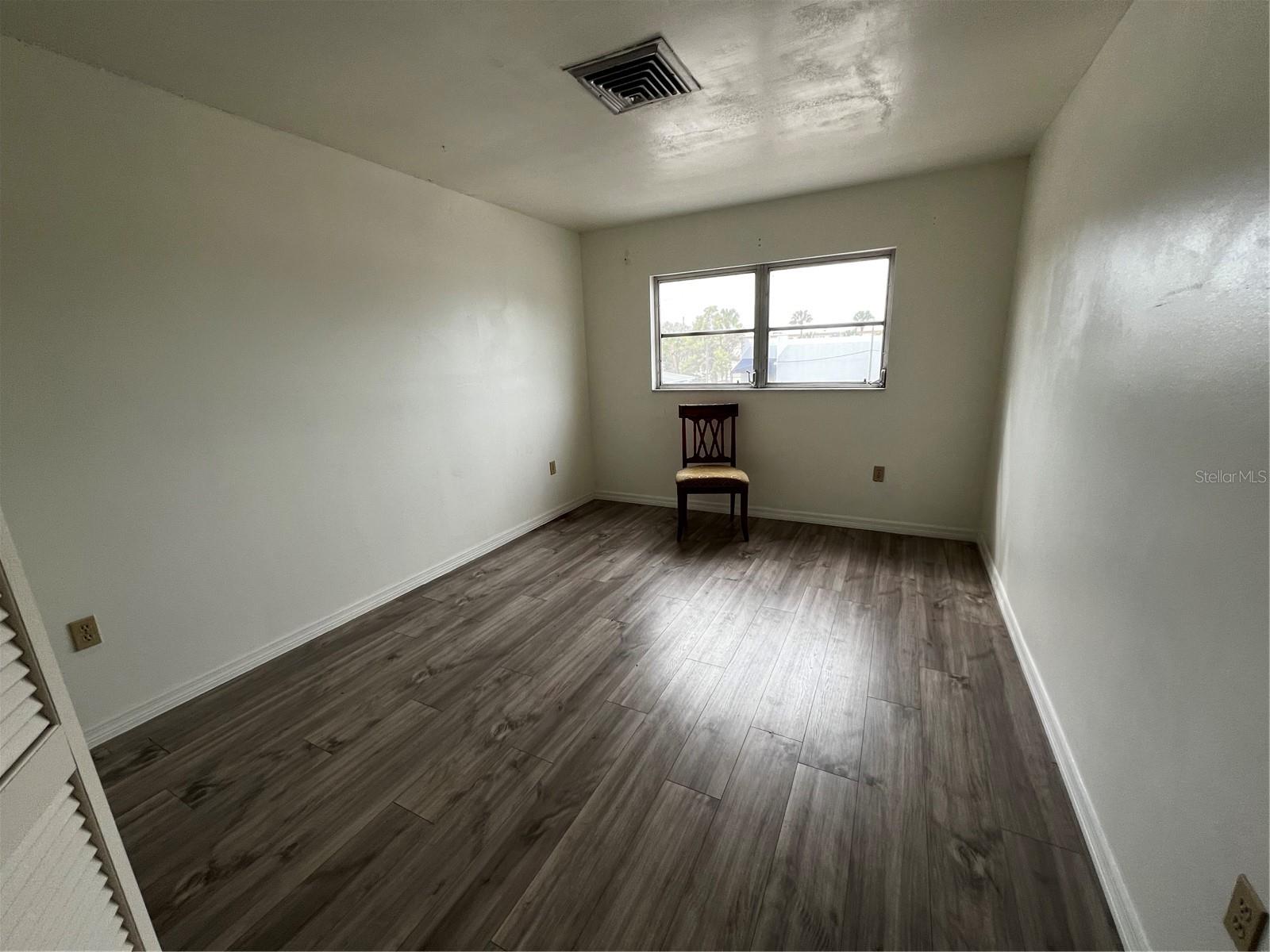 2048 BEE RIDGE RD, SARASOTA, FL, 34239