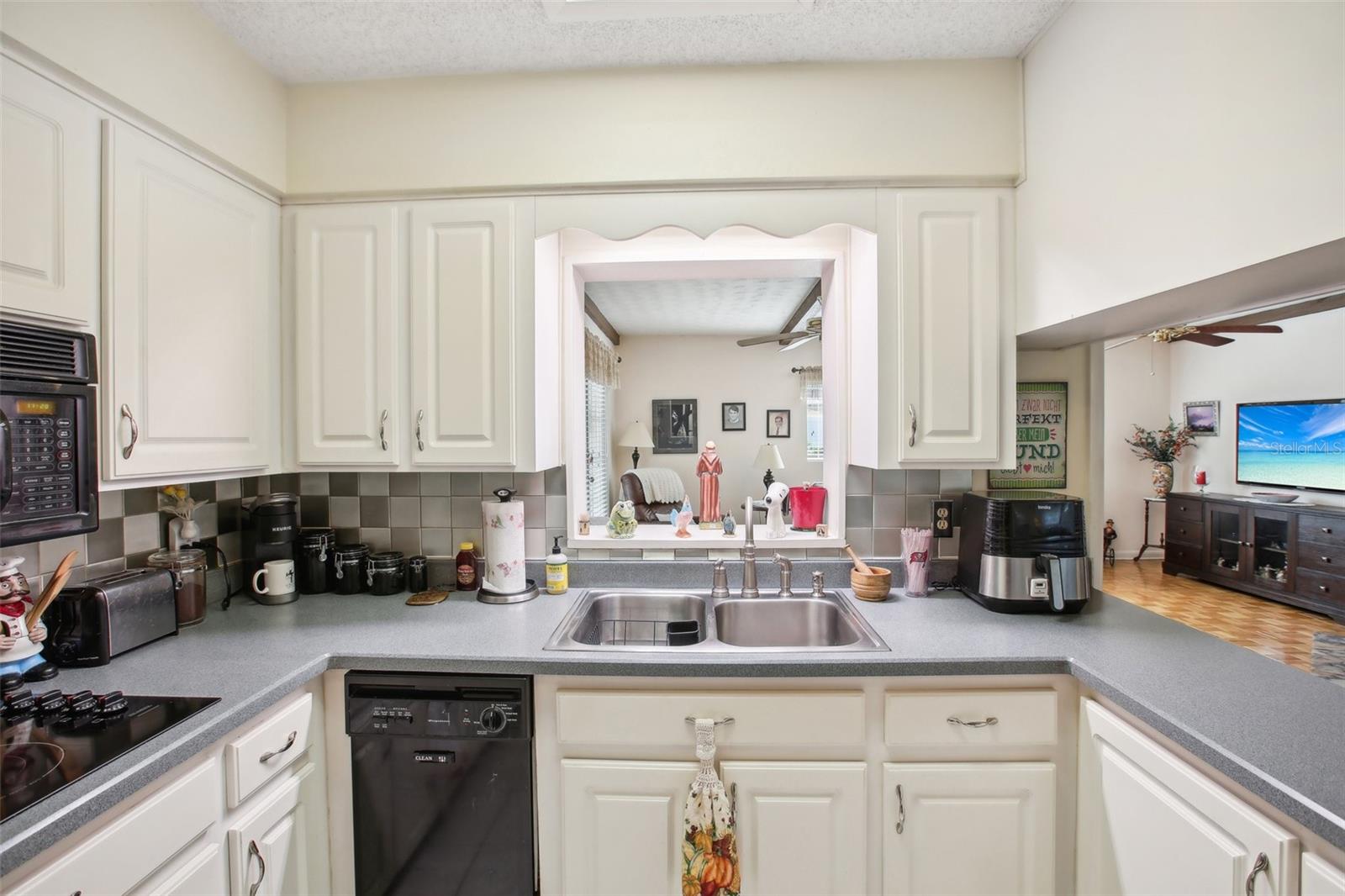 3116 RIVER COVE DR, TAMPA, FL, 33614