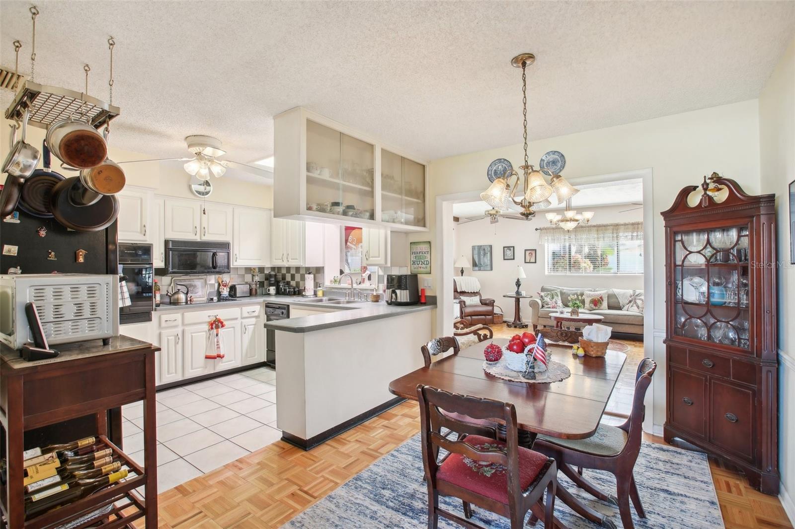 3116 RIVER COVE DR, TAMPA, FL, 33614